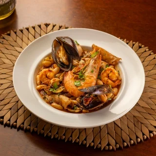 <p>Fagioli ai Frutti di Mare - Feijoada de Frutos do Mar</p>